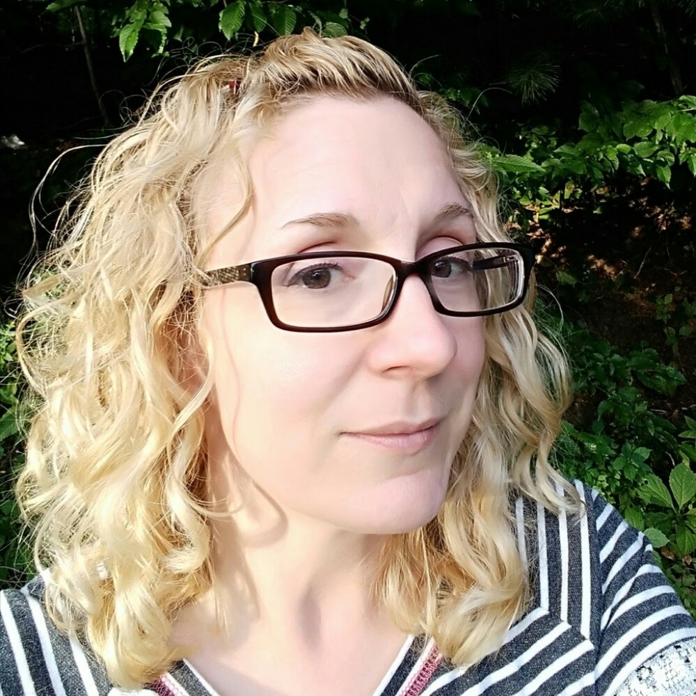 Meet your Posher, Marianne